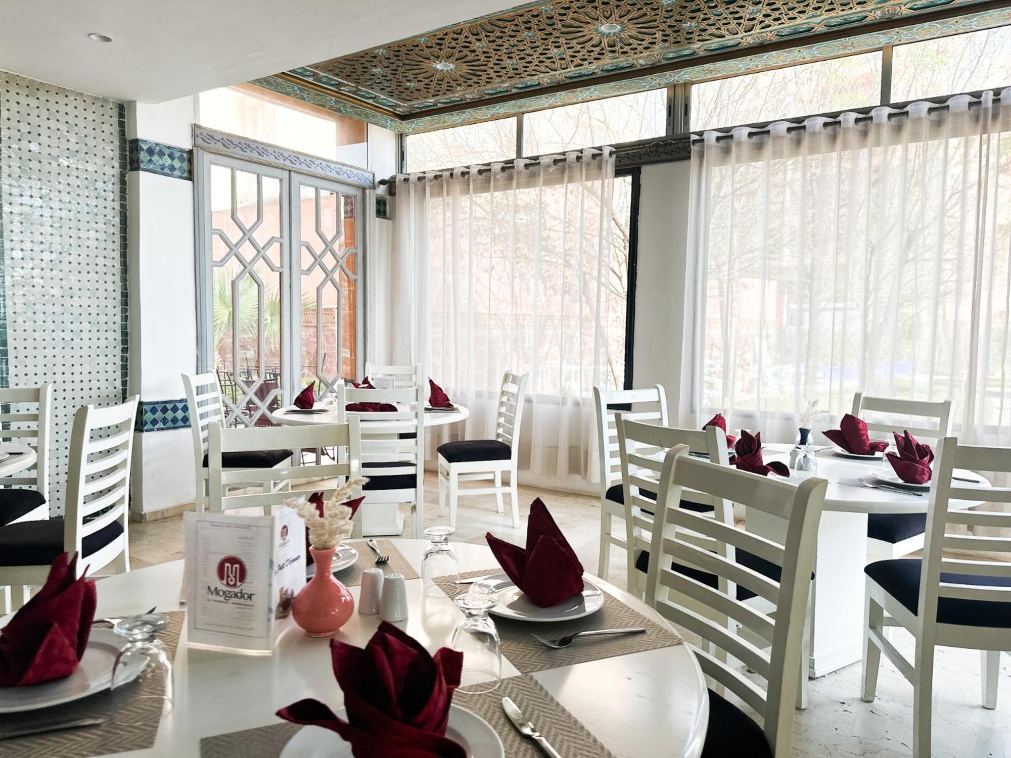 Mogador Menzah Appart Hotel Марракеш Экстерьер фото